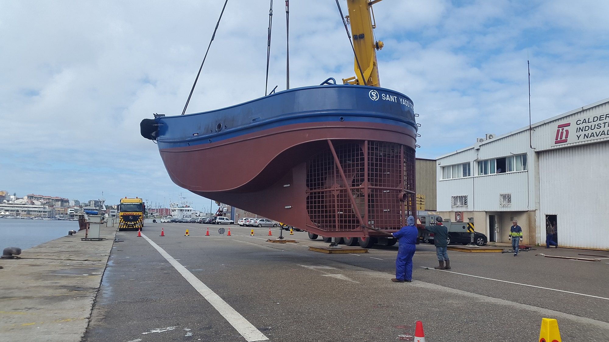 Fabricación de panga para el Buque SANT YAGO TRES